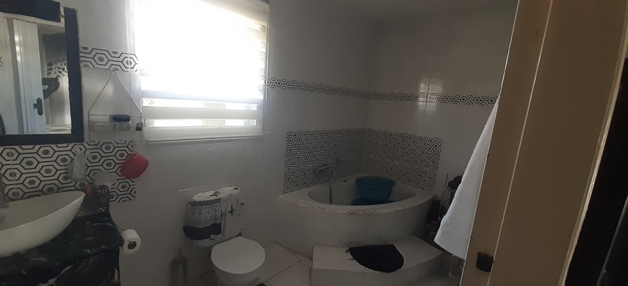 3 Bedroom Property for Sale in Botshabelo Free State